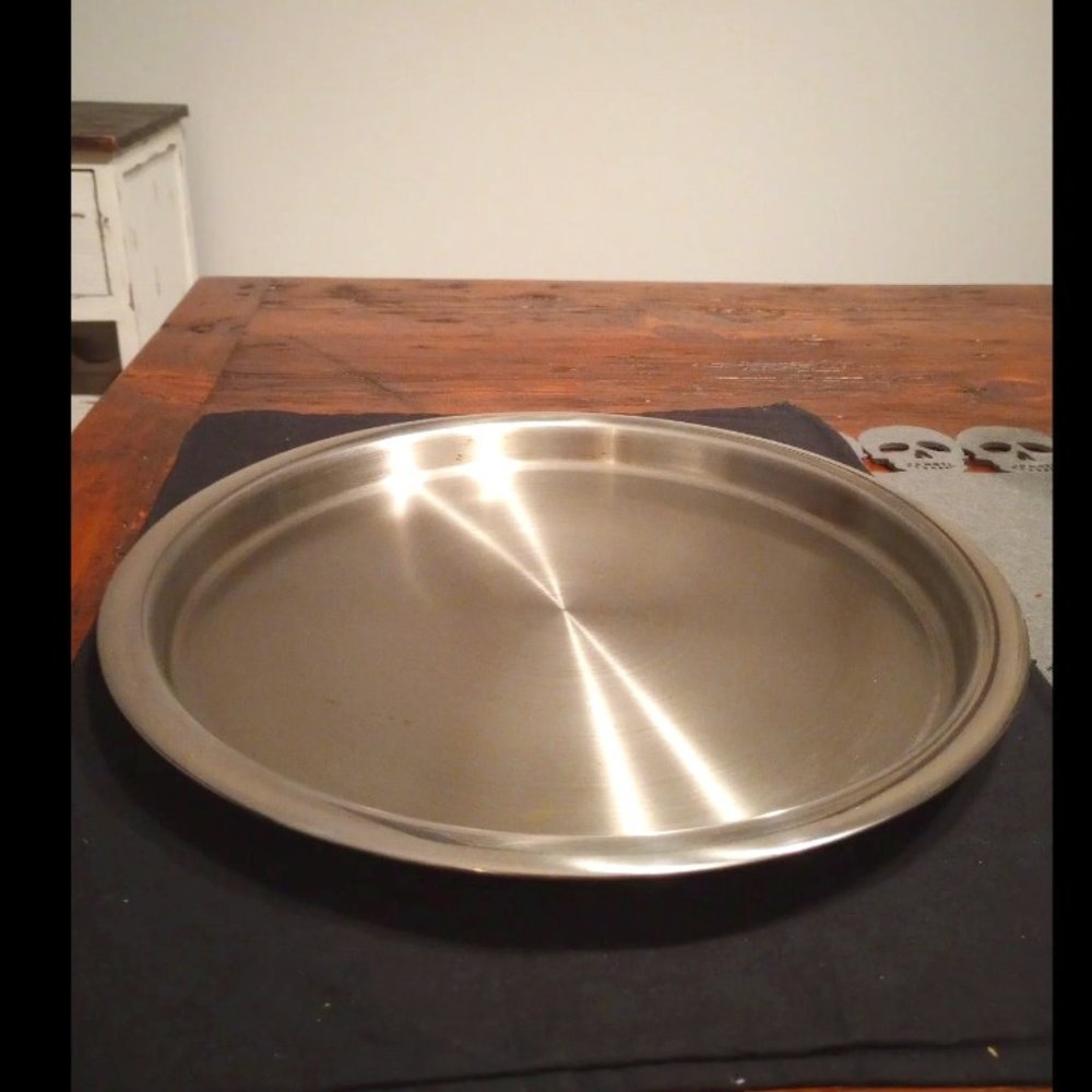 Stainless steel round serving platter 13.5”